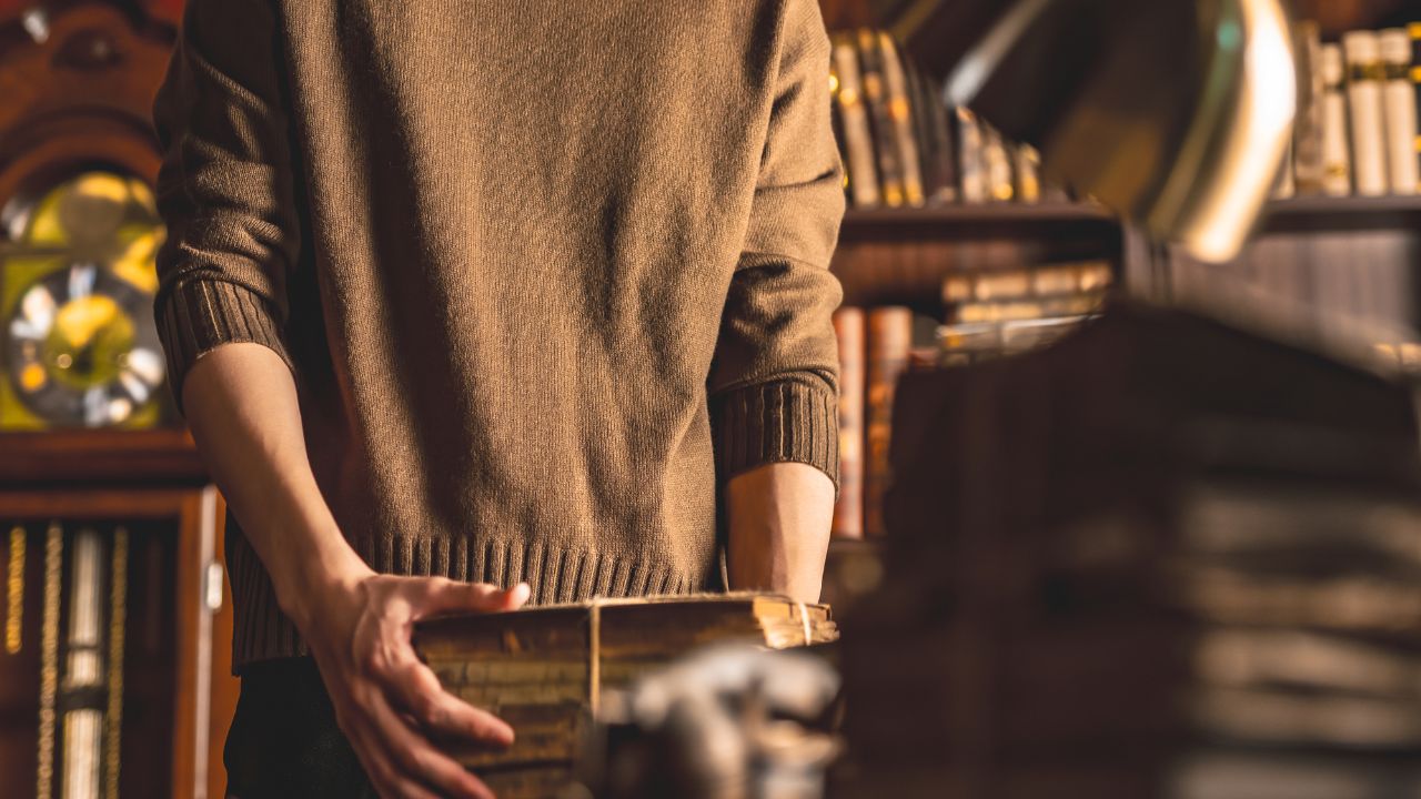 〈年金20万円〉厳格だった81歳父、闘病の末に逝去。3年ぶりに訪れた実家で見つけたポチ袋に、3人の子どもたちが「思わず笑顔」の理由