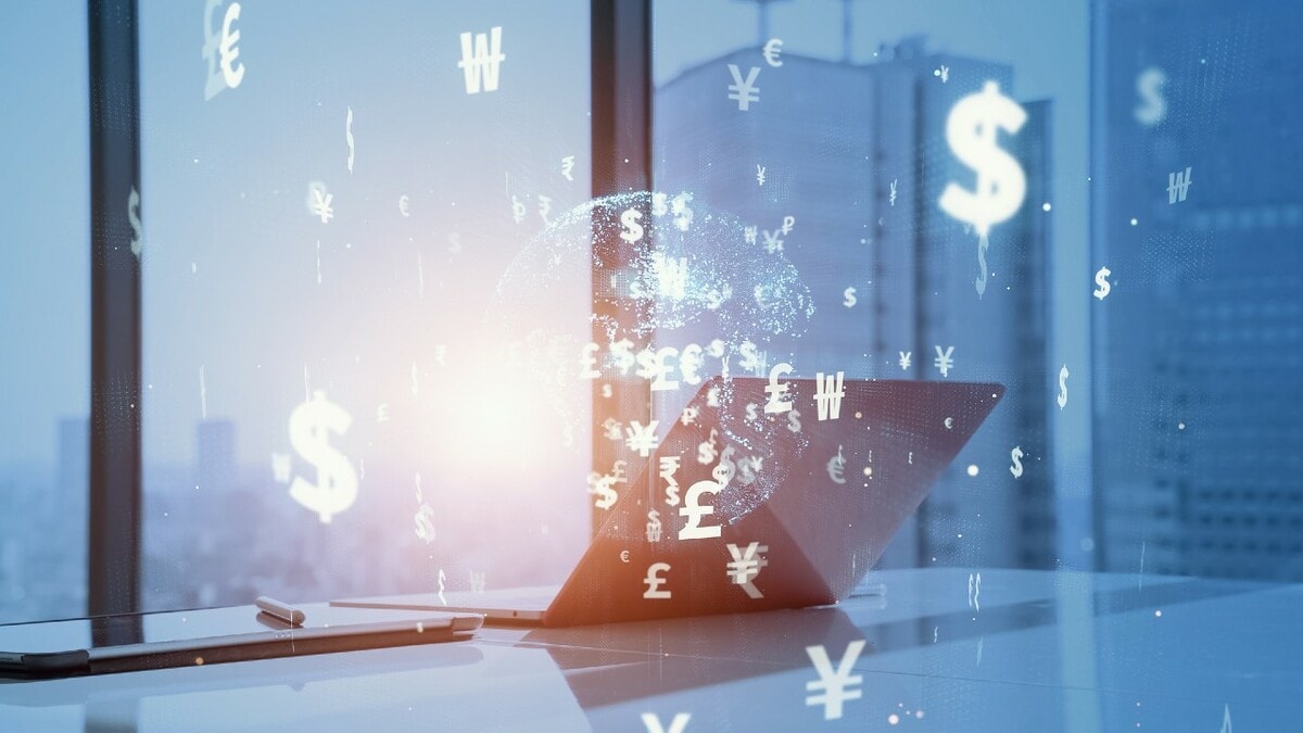 デジタルドル」制度化へ──米国、ステーブルコイン新法で民間主導の通貨戦略を明確化、トランプ大統領が新法に署名 | ゴールドオンライン