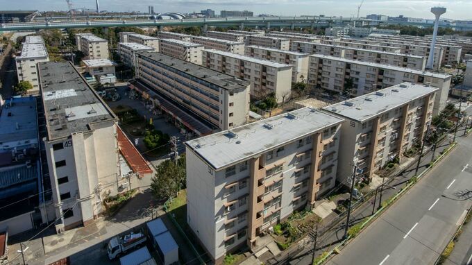 マイホームなんていらなかったな…ローン完済した年金21万円の60代夫婦、「4LDKの戸建て」を手放し「1DKの都営団地」へ引っ越した涙の理由【FPが解説】