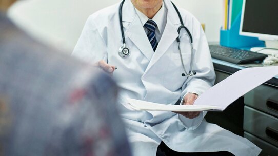 ほとんど知られていないが…実は「治る認知症」がある【専門医が解説】