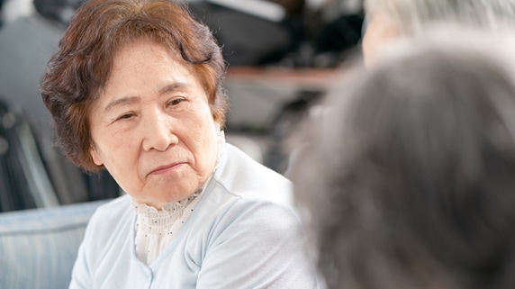 もう誰も信じられない…「1,500万円と三つの賃貸物件」を巡り疑心暗鬼に陥る〈50代姉妹〉。断絶の危機を救った亡き母の遺言書の中身【相続の専門家が解説】