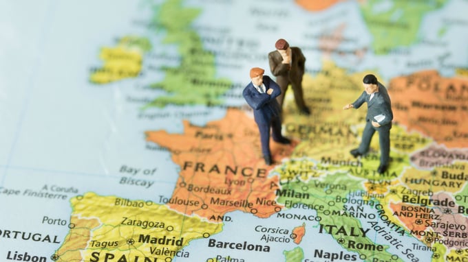 ギリシャ危機で揺らいだユーロの存続　投機マネーへの対策は？ 