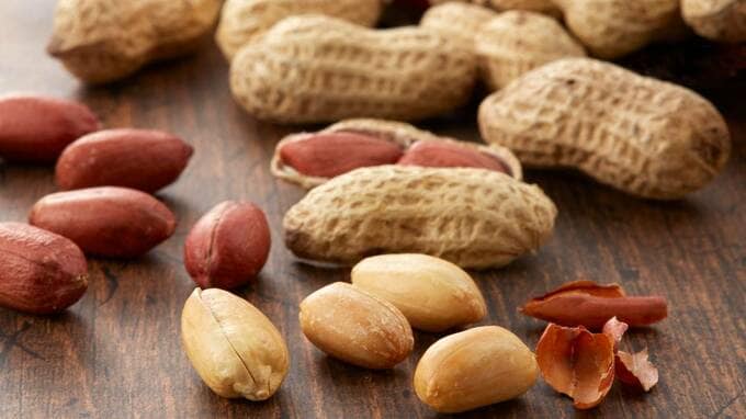 豆菓子店2代目社長が「中国製バターピーナッツ」に惨敗した日