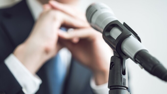 大臣室の扉はいつでも開けておく…官僚の心を掴んだ角栄「伝説のスピーチ」