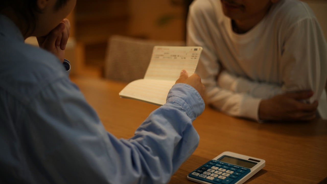 「こんなはずじゃなかった」高校無償化…授業料ゼロでも家計は苦しい、世帯年収700万円・40代共働き夫婦の誤算【CFPが警鐘】