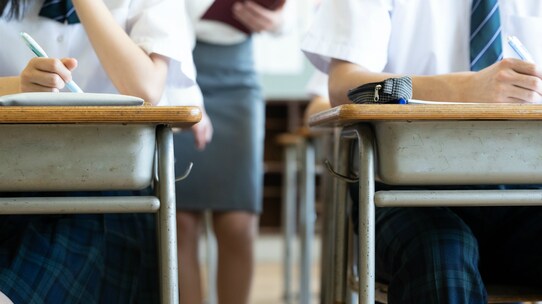 英語教員・真穂、2020年に向けた英語教育の変革内容に凹む