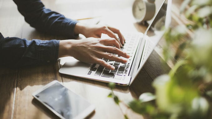 高度経済成長期に育った「兵隊思考」が今の社会人を苦しめる