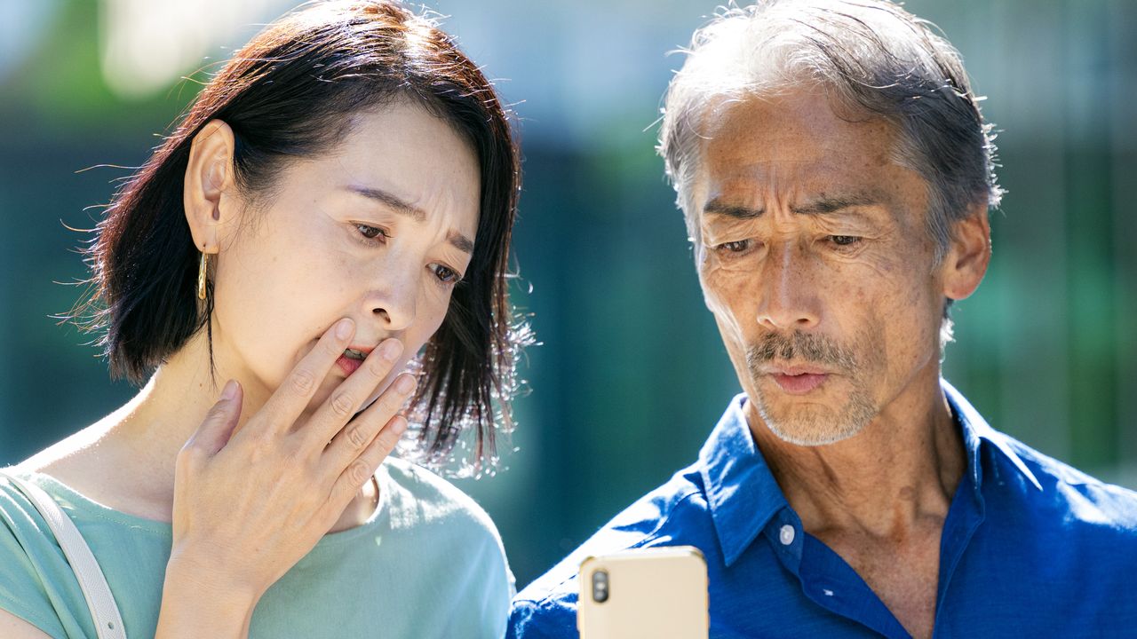 「老後資金、何のために貯めたんだろう」 年金月25万円・貯蓄2,600万円、70代夫婦、質素倹約の先に待っていた後悔の日々