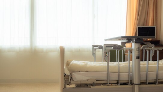 この延命、誰のためだっけ─『スパゲティ症候群』の親を見る日