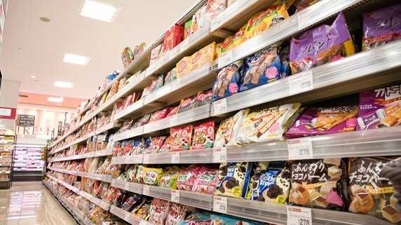 高市首相の「悲願」か、政局の産物か…食料品消費税ゼロと給付付き税額控除のルーツ