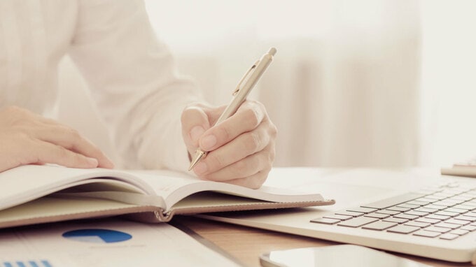 多忙を極める税理士が業務の傍ら「本」を執筆した理由