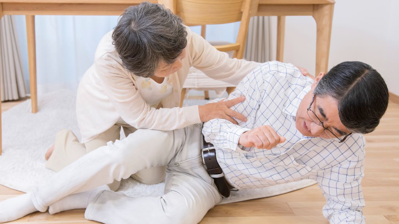 「お前が会社を辞めればいい」骨折した83歳父の暴論に52歳息子が絶句…正月帰省で露呈した、親子間の「介護意識」の決定的なズレ