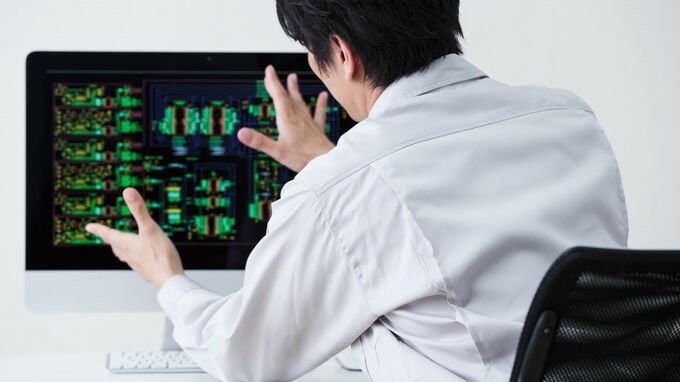 研究開発費　企業4割「最高」 自動車の研究開発関連の小型株