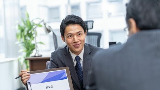 「相続税を抑えられます」節税として不動産投資を勧められた45歳社長…昇格目前の8年目銀行員を怒鳴りつけたワケ【元メガ・大手地銀の銀行員が解説】