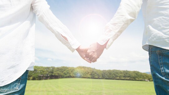 40代で結婚、親になりました…晩婚が招く「老後破綻の危機」