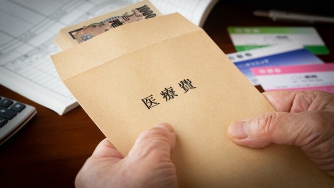 辞めなきゃよかった…退職後のがん発覚で貰い損ねた手当に驚愕