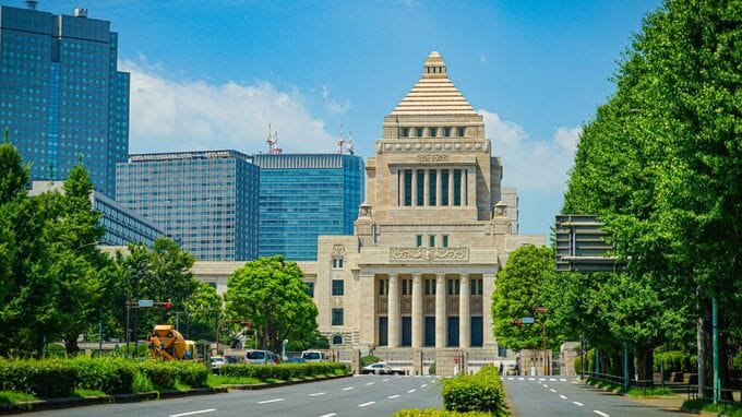 日本の不動産はもう自由に買えない？ 外資規制の裏で進む「取引の透明化」と二極化の行方