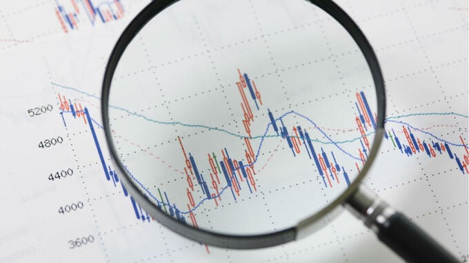 底で買えば大儲け!? 株価チャートの「三空」とは？