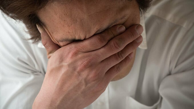 白いブツブツが･･･まぶたにできる「霰粒腫」を治すには？