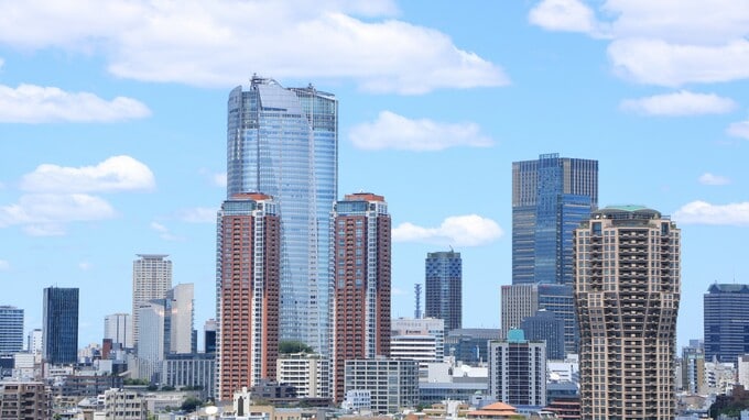 夜の香り満載の「六本木」は、会社員が住むのに適当な街か？