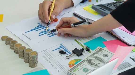 銀行のビジネスを成立させている、統計学の「法則」とは?