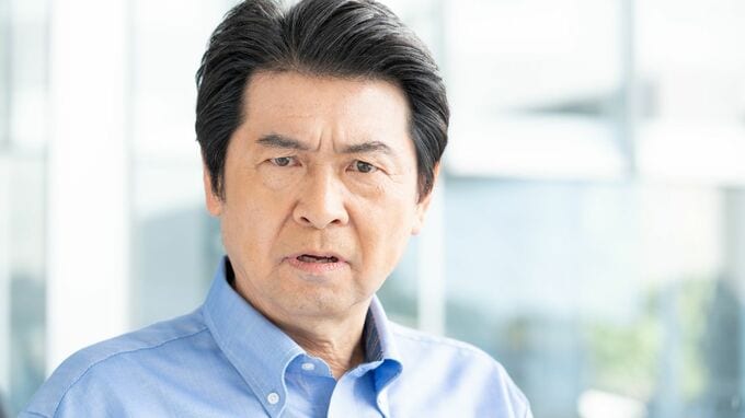 「はぁ？なんで年金が減らされるんだよ…」年金月23万円・65歳会社員、日本年金機構から届いた「まさかの通知」に唖然