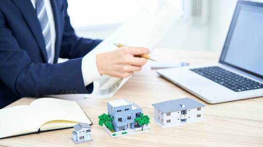 不動産投資は副業にならない?サラリーマンや公務員が取り組む理由