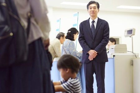 うまい話なんてない