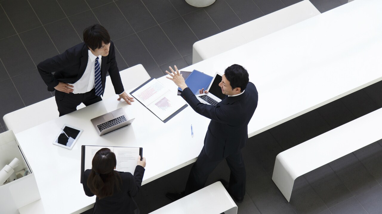 後継者の他社修行――事業承継にもたらす効果とは?