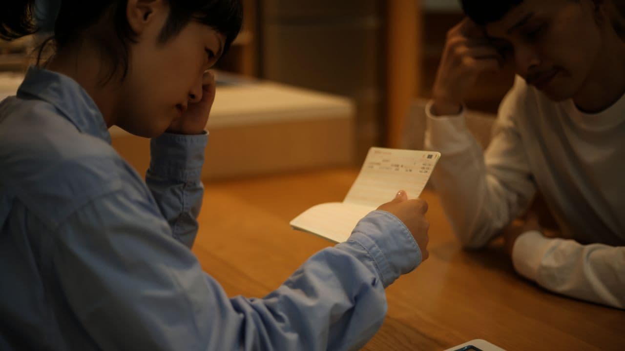 贅沢していないのに…世帯年収1,000万円、倹ましく暮らしても家計の赤字が続く「意外な理由」【FPが解説】