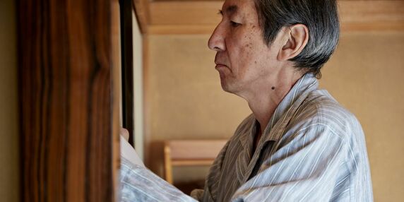 「父さん、お金の話はもういいよ」…資産7,000万円を持ちながら“切り詰めた生活”に執着する78歳父。46歳息子がついに漏らした本音