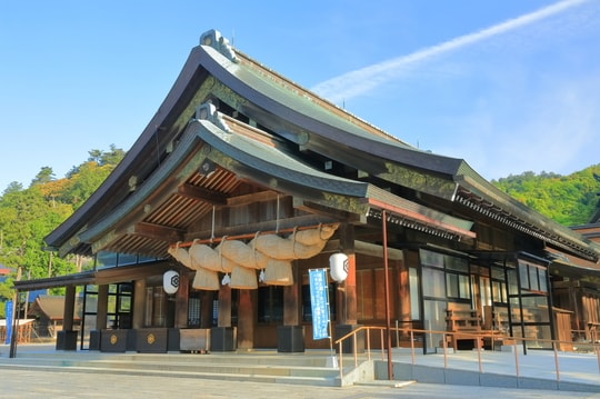 ［写真2］出雲大社　神楽殿