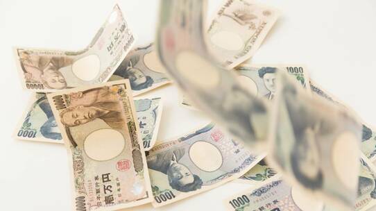 退職金2000万円、みるみる融けて…投資に失敗した高齢者の「悲惨な末路」【税理士が解説】