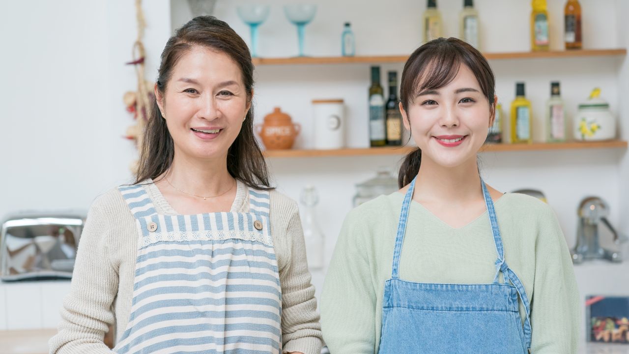 おせちは全部手作りよ、それがここの風習だから…月収35万円・32歳妻、義実家への初帰省で洗礼。結婚を後悔した大みそかの夜