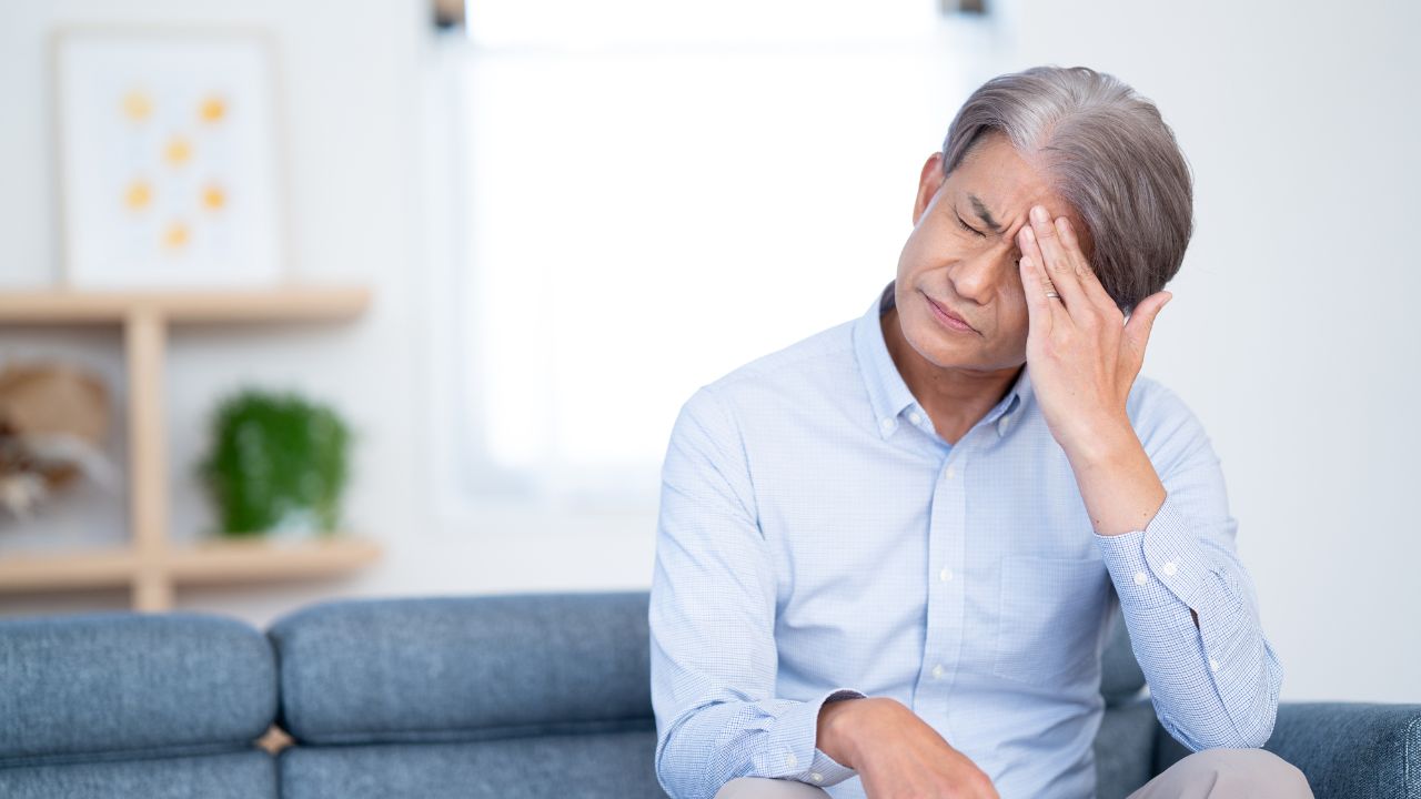 「俺は勝ち組だと思っていた」〈年金月20万円・70歳元管理職〉退職金2,500万円が10年で消えた、定年時は見えなかった「支出の正体」