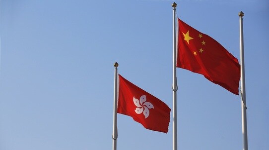 米株高を受けてハイテク株が堅調も、香港市場は薄商いの様相を継続