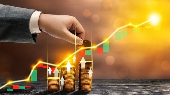 金塊・金貨だけじゃない…投資手法が多様化するなか〈新定番〉として存在感を増す「金を持たない金投資」とは？