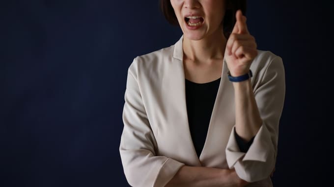 年金月31万円、貯金6,000万円の70代仲良し夫婦「高級老人ホーム」入居→遺産狙いの42歳・娘が大激怒…“夢の老後生活”に訪れたまさかの結末【CFPが解説】