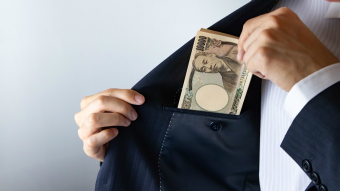 サラリーマンが配偶者に知られずに「秘密の収入」を得る方法