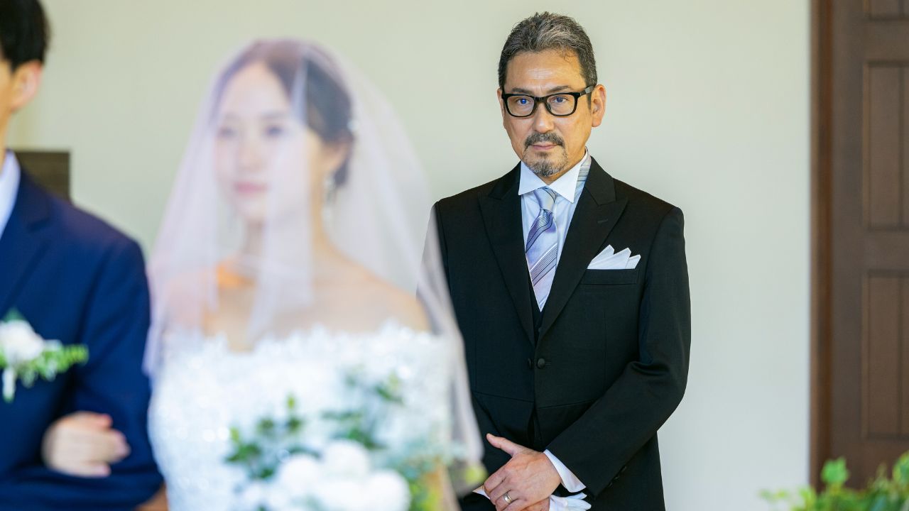 ずっと何かがおかしいと思ってました…明日結婚する28歳女性、母から明かされた30年前の「我が家の秘密」。式翌日、父が「遺言」を作りに走ったワケ【FPが解説】
