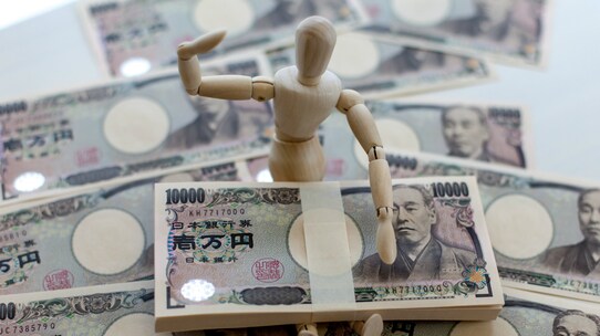 「特例・非課税枠」の活用で医院承継の税負担を軽くする方法