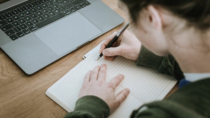 子どもの教育費よりも「老後の資金」を優先すべき理由