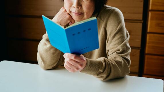 「母のために生きてきたけれど…」〈月収42万円・55歳独身娘〉78歳母との別居を決意した日