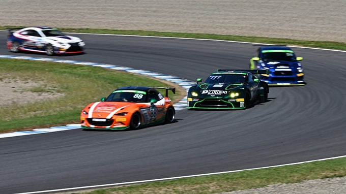 トヨタを猛追するBYD、2030年には販売台数「1000万台」で並ぶ？…日本の“絶対王者”が揺らぐ可能性