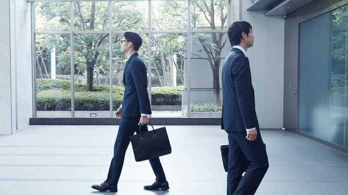 年収1500万円“浮世離れ生活”の高給社員、お酒も飲みに行かない“節約生活”の薄給社員…「まさかの逆転劇」の裏側【経済評論家が解説】