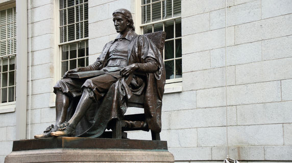 ハーバード大学エンダウメントの「米国株投資戦略」最新事情