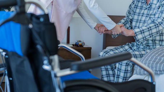 高齢者人口増でも…なぜ小規模介護事業所は利益を出せないのか