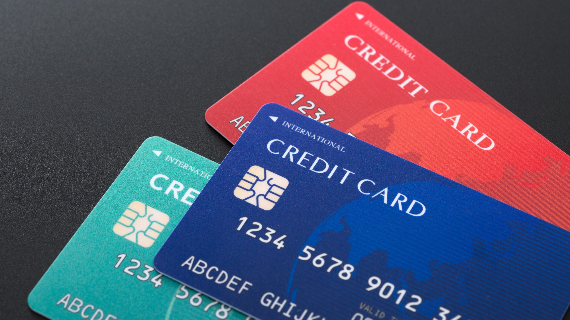 「クレジットカード満足度ランキング」人気No.1カードは？