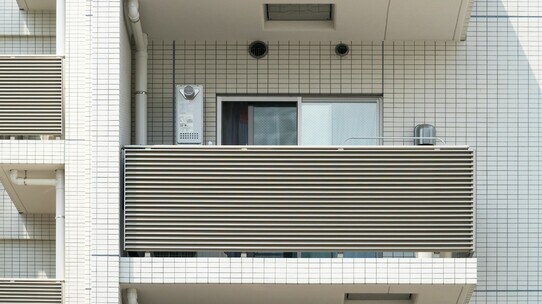 「ワンルーム投資で不労所得」のはずが一転「家計破綻」の危機…でも売るに売れない事情とは
