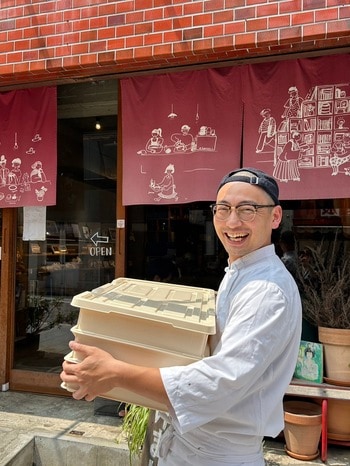 1984年生まれ。現41歳　愛車はHONDAの原付「ジャイロ」